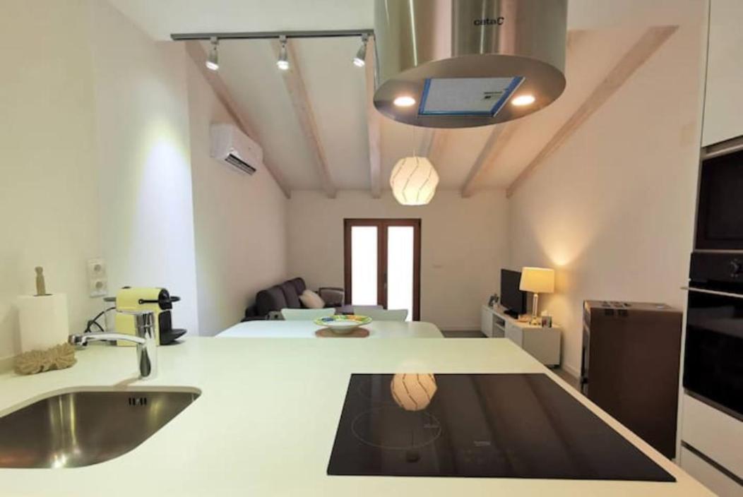 New! Renovated House With Terrace In Cambrils Villa Eksteriør bilde